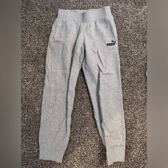 Puma Pants - Puma Women’s Light Gray Joggers Sweatpants Size XS